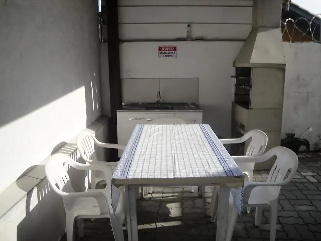 Lindo Apto De Um Quarto Proximo Da Praia Florianopolis 0*,