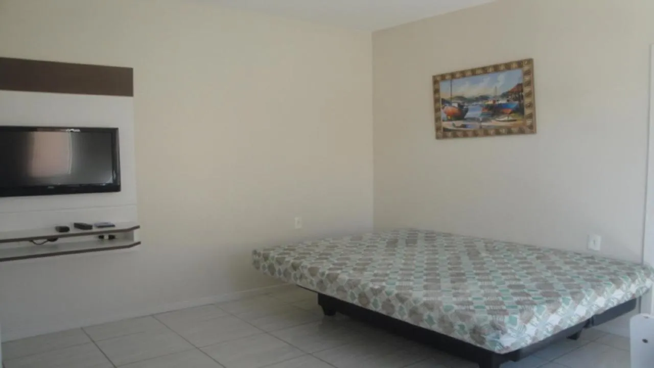 Lindo Apto De Um Quarto Proximo Da Praia Florianopolis 0*,  Brazil